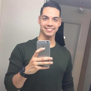 Meet your Posher, Luke-nathan